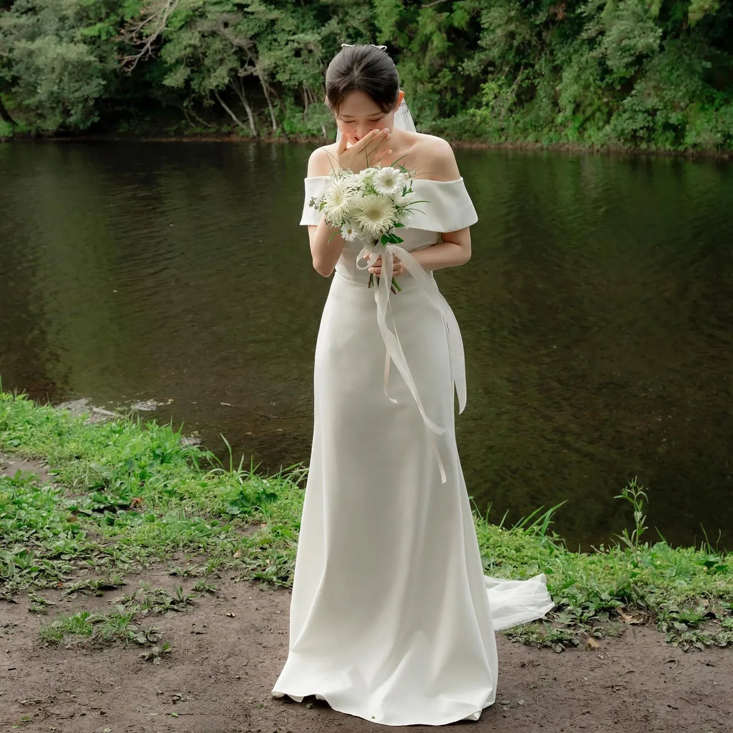 Elegant Mermaid Wedding Dresses Soft Satin Bridal Dress Off The Shoulder Floor-length Simple Vestidos